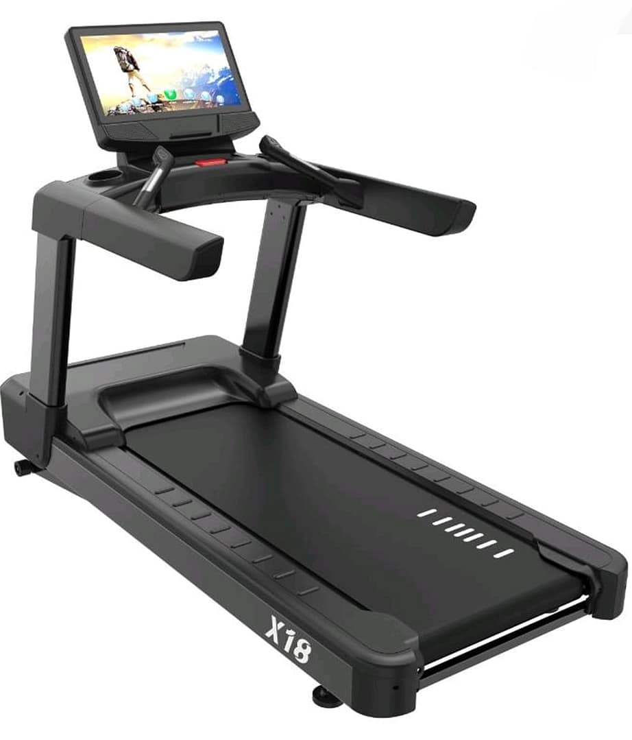 COMMERCIAL TREADMILL (TOUCH SCREEN)